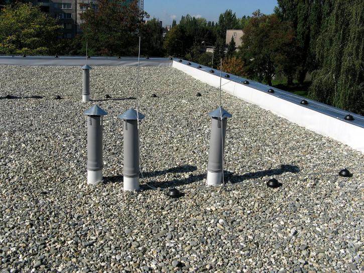 closeup of a modified bitumen roof system