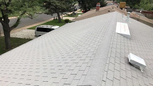 Durable asphalt shingle roof installed by Elite Roofing & Solar in Denver for roofing contractor Evergreen CO
